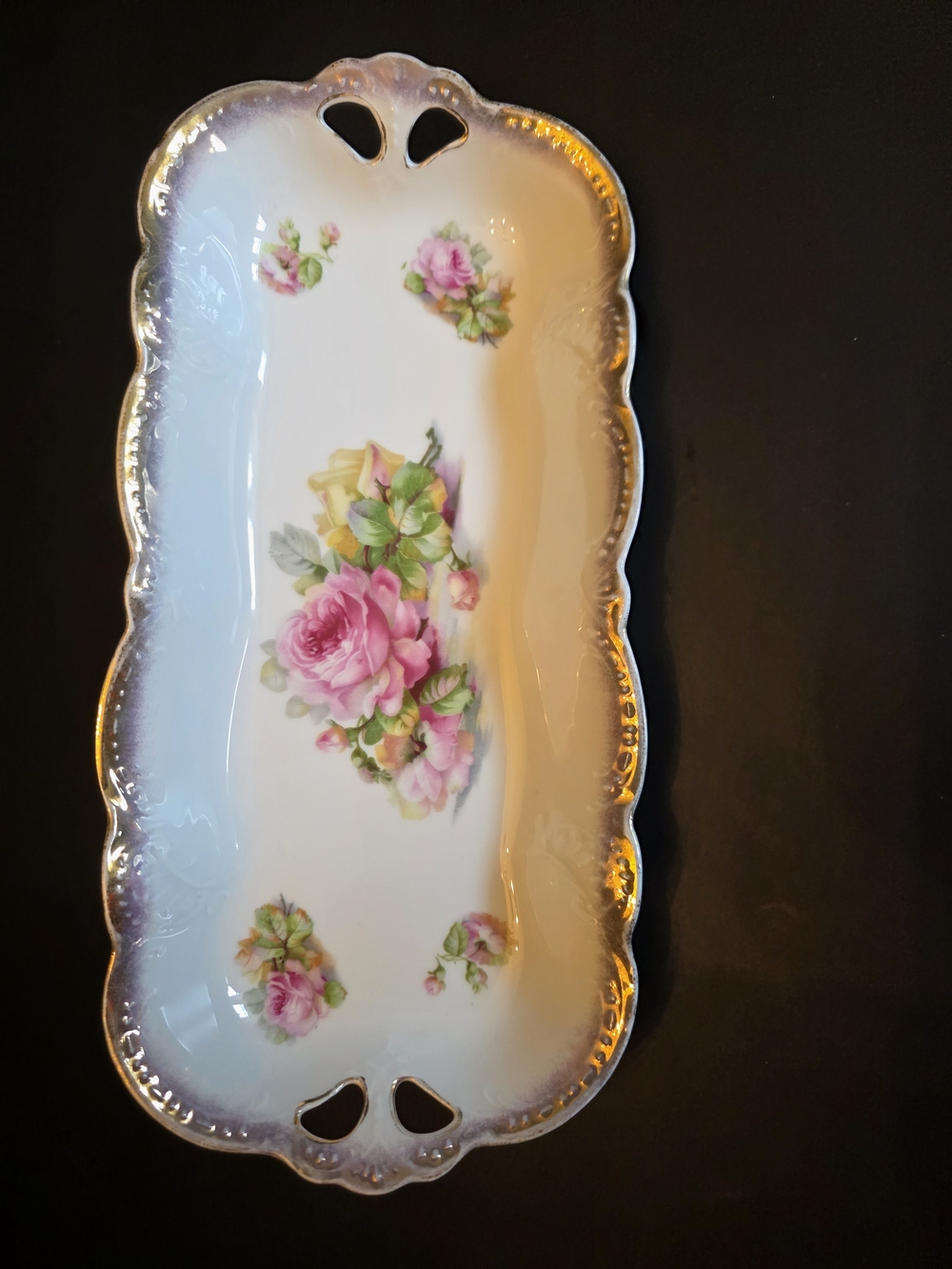 Reticulated Porcelain Serving Tray – Early 1900s – Hand‑Painted Roses - Picture 2 of 10